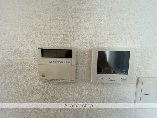 ラディア近代美術館前の内装写真