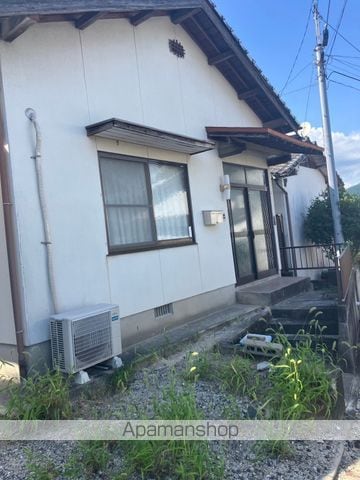 赤坂貸家の外観写真