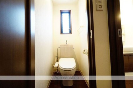 サニーサイドⅢ[3LDK/92m2]のトイレ