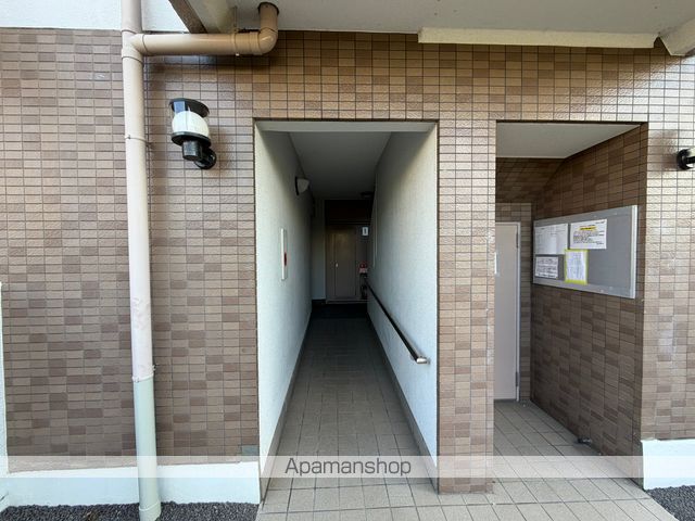 ピジョットハウスの玄関写真