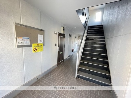 クオーレ都町[2LDK/52.65m2]のロビー