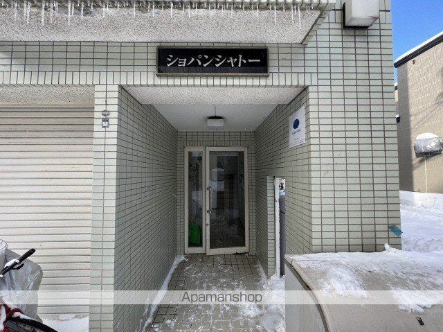 ショパンシャトーの玄関写真