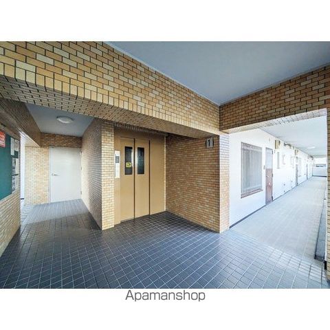 CASA・GRAND ヴィルズIの内装写真