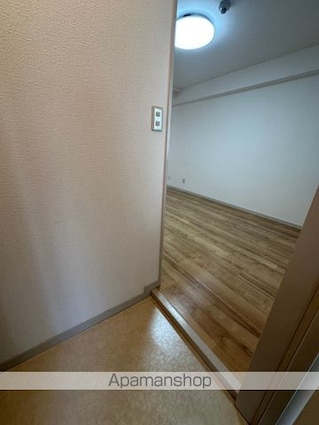 広島県広島市中区富士見町[1R/36.8m2]の玄関