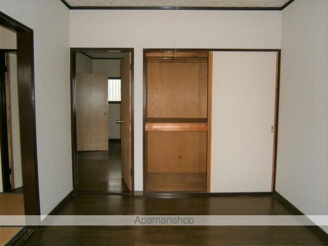 シャイニングマンションの内装写真