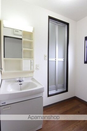 フレグランスくぼた　Ｅ棟[3DK/51.75m2]の洗面所