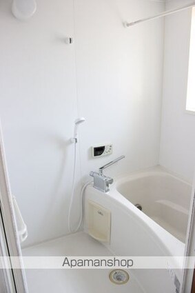 夢番地弐番館[2LDK/66m2]のバス