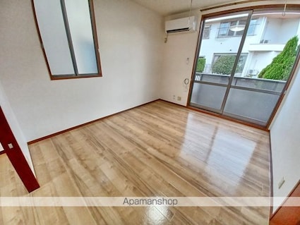 アーバングレイスＤ[1LDK/45.07m2]のリビング・居間