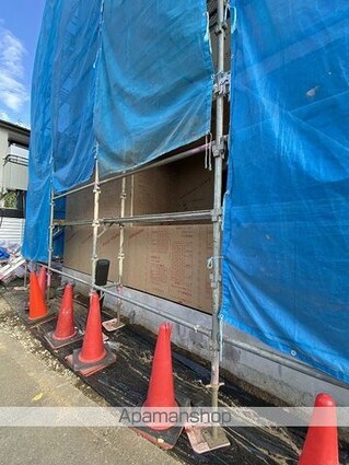 Ｆｏｒｅｓｔ　Ｐａｒｋ　Ｈｉｌｌｓ[1K/21.84m2]のエントランス1