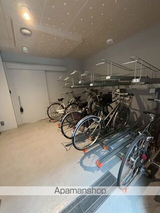 エルスタンザ文京湯島[1LDK/45.43m2]の駐車場