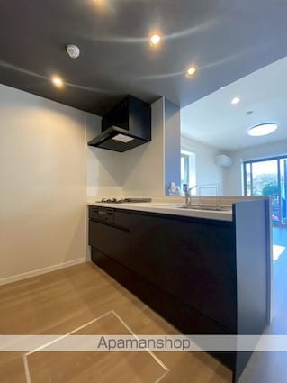 和歌山県和歌山市小雑賀２丁目[1LDK/44m2]のキッチン