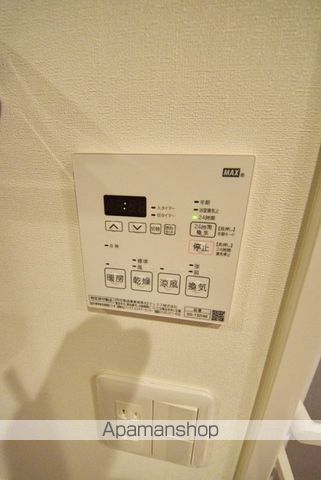 GLACIER神保町の内装写真