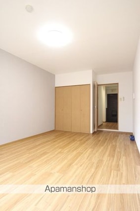 ミッキーロイヤル道後[1K/28.16m2]のリビング・居間