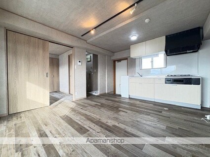 エンブレム小作[1LDK/32.4m2]の内装1