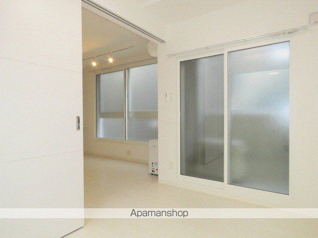 ビッグレジデンス美園の内装写真