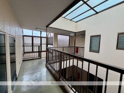 ステアウェル本郷[1R/19m2]のロビー1