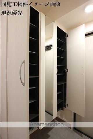 リシェスみのり台　Ａ・Ｂ・Ｃ　Ａ棟[1LDK/45.34m2]の玄関