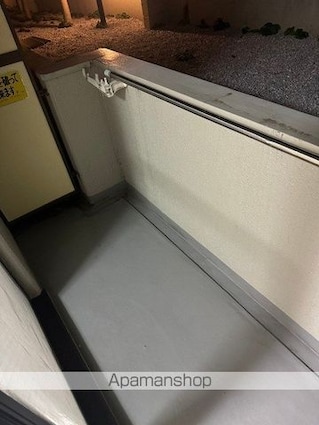 東高円寺アムフラット[1R/16.24m2]のバルコニー