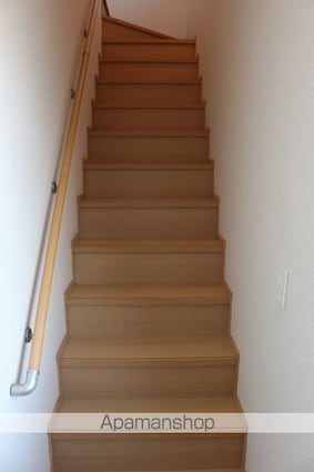 ラヴィアンローズ　Ｃ棟[2LDK/72.28m2]の内装2