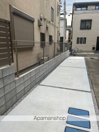 Ｗｏｏｄ　Ｃｒｅｓｔ　Ａｍａｎｕｍａ　Ｒｅｓｉｄｅｎｃｅ[1LDK/30.38m2]の共用部2