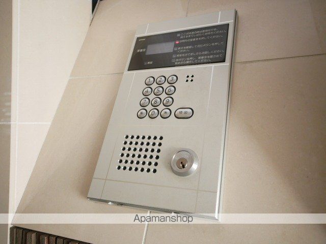 グランメール北1条の玄関写真
