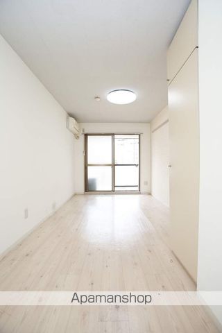 シャルム北梅田の内装写真