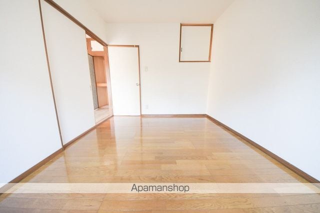 detached 埼玉県狭山市鵜ノ木4-41
地図を見る