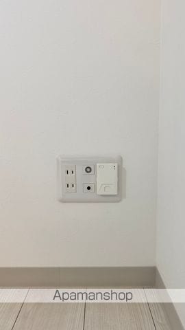 ソルナクレイシア新高円寺の内装写真
