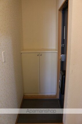 ベルデュール[2LDK/60.45m2]の玄関