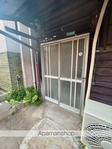 南海電鉄南海本線 湊駅 徒歩4分 1階建 築57年の玄関写真