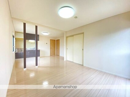 フレグランス日詰Ｂ[2LDK/62.07m2]のリビング・居間