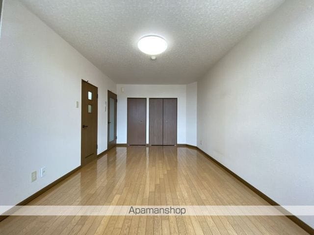 マンション・ド・ラペーの内装写真