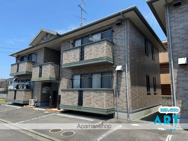リビングタウン北土居 E棟の外観写真