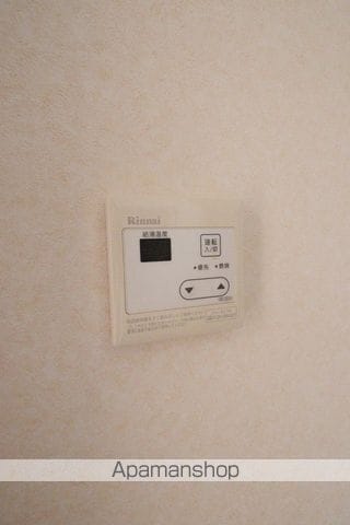 コーポ三軒屋の内装写真
