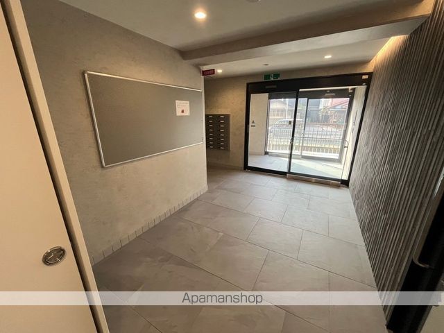 マンション彦根駅西の玄関写真