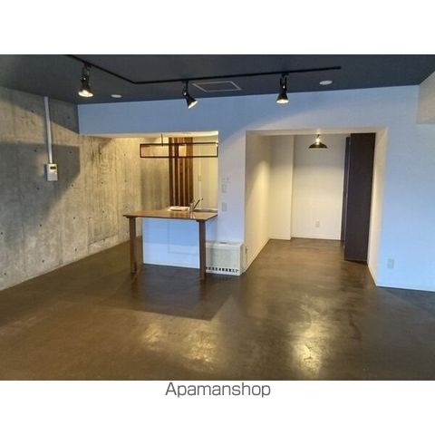 INOVE札幌南7条の内装写真
