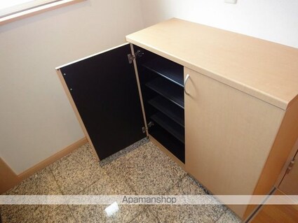 ヴィラコートＳＥＩ[3LDK/78.72m2]の内装4