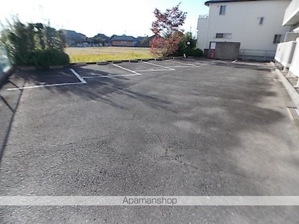 セジュール林[2LDK/56m2]の駐車場