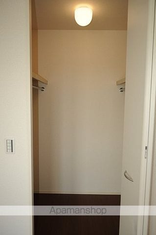 プランドール幸房 弐番館の内装写真