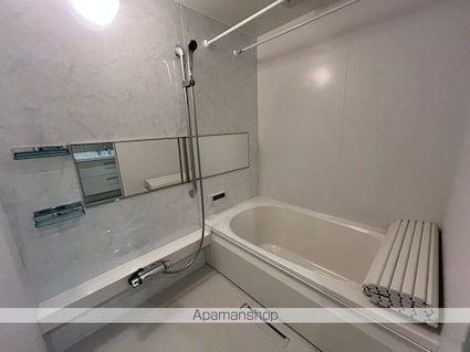 和歌山県和歌山市十三番丁[1LDK/49.5m2]のバス