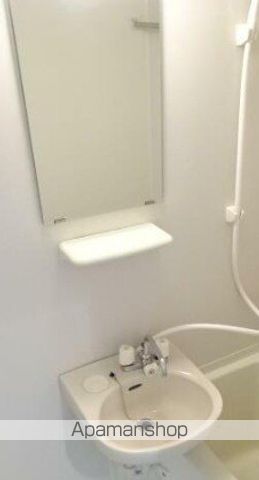 CROWDの内装写真