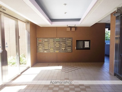 ライフステージ武蔵野[3LDK/70.2m2]のロビー