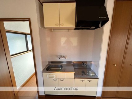 広島県呉市中央３丁目[1R/27m2]のキッチン