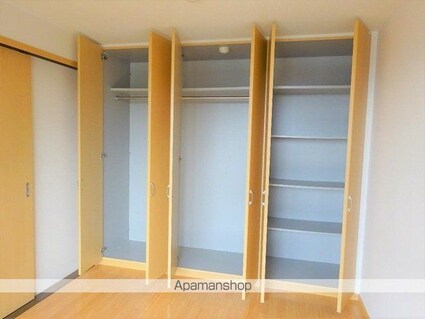 サンクレールⅢ[2LDK/58.3m2]の収納