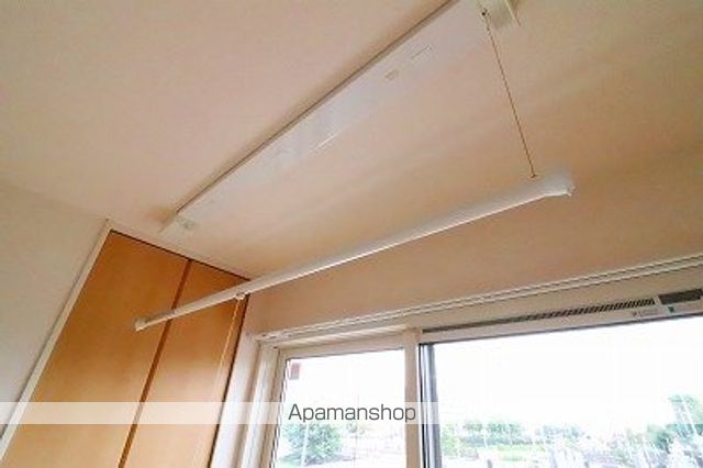 ジュネナナモリの内装写真
