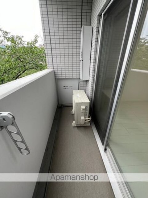東京都中野区東中野５丁目[2K/25.98m2]のバルコニー