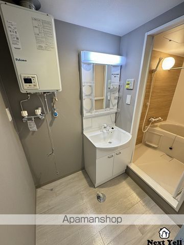 FIRST LEBEN月寒の内装写真