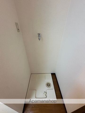 オリーブの内装写真