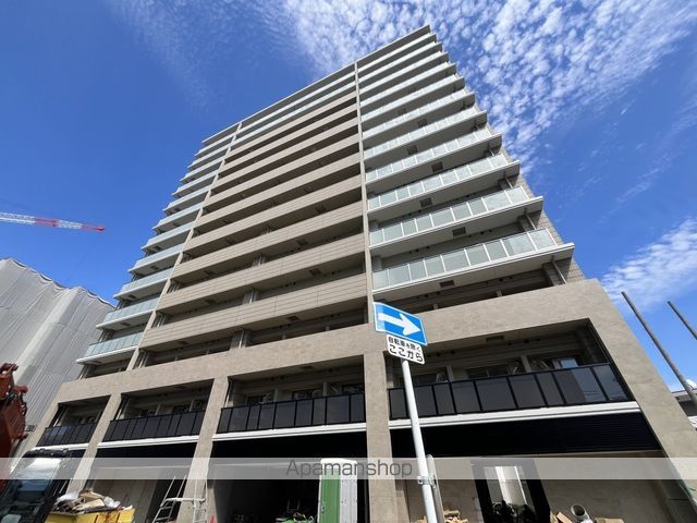 プレサンス京橋GREEN YARDレアルテの外観写真