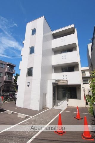 ウエストコート福住の外観写真